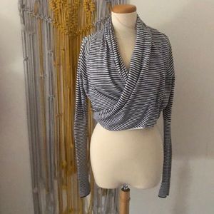 Cropped wrap cardigan